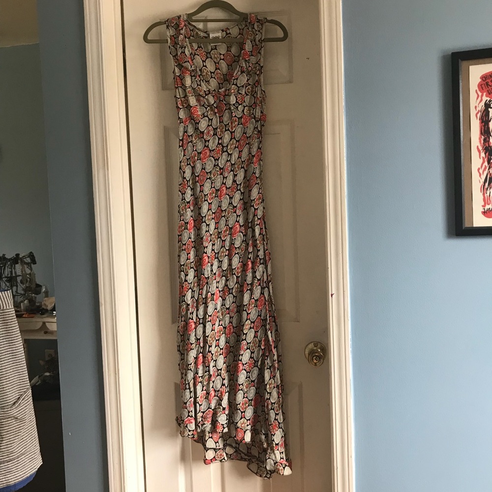 Patterned maxi dress with slight asymmetrical hem